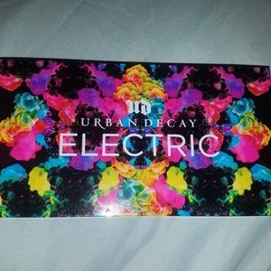 Urban Decay Electric palette